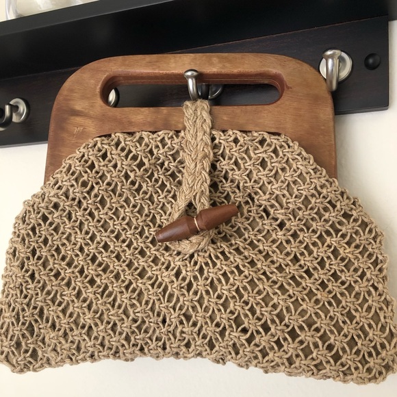 Lovestich Crochet Wood Clutch - Picture 6 of 6